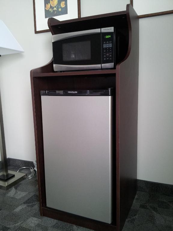 Midland Inn & Suites Room photo