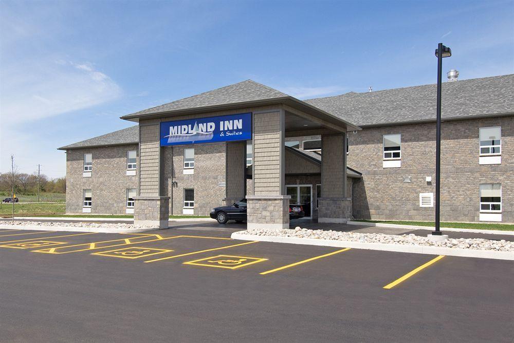 Midland Inn & Suites Exterior photo